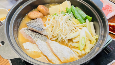 鱸の味噌鍋